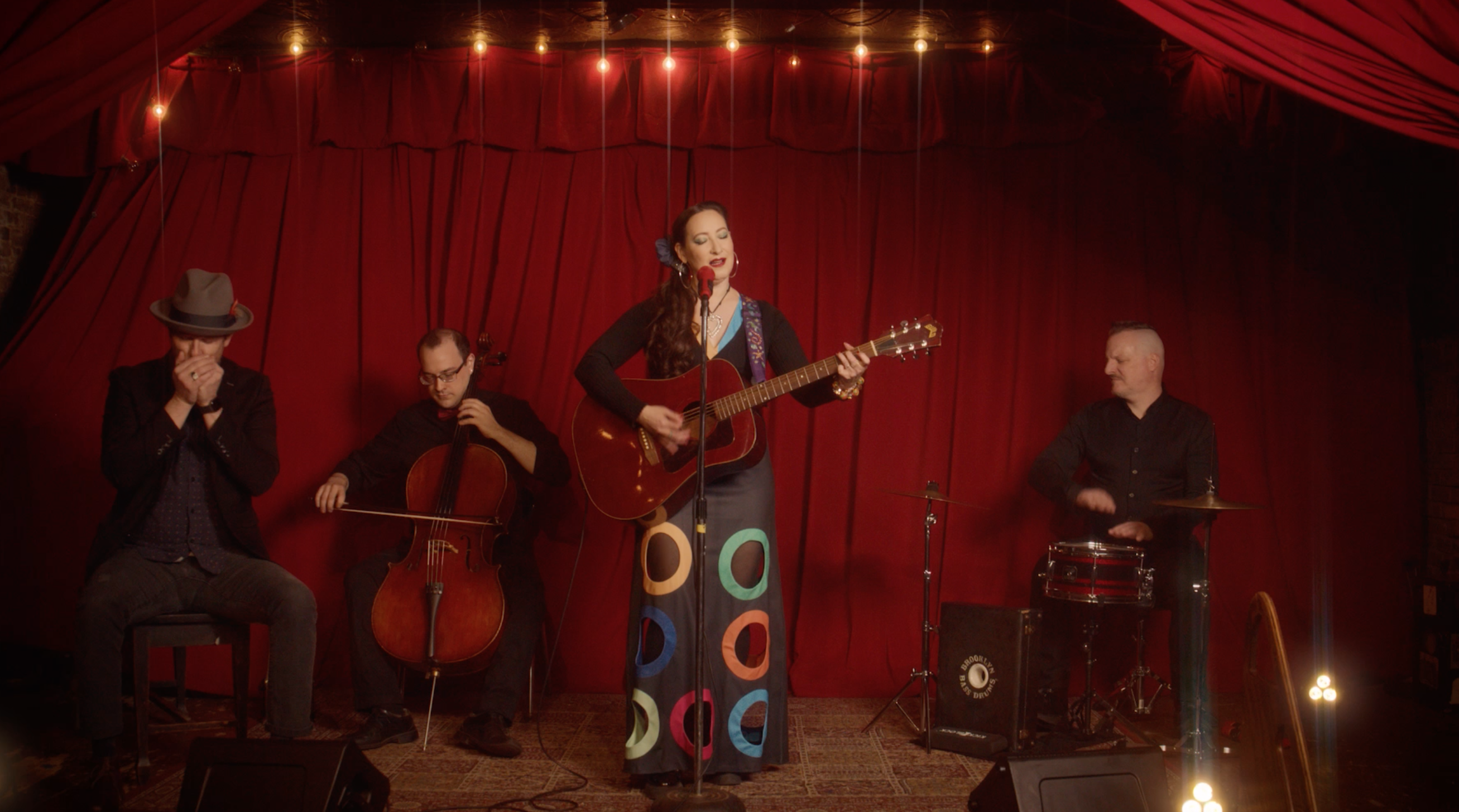 Rachael Sage - Nexus (Acoustic) Video Still Image